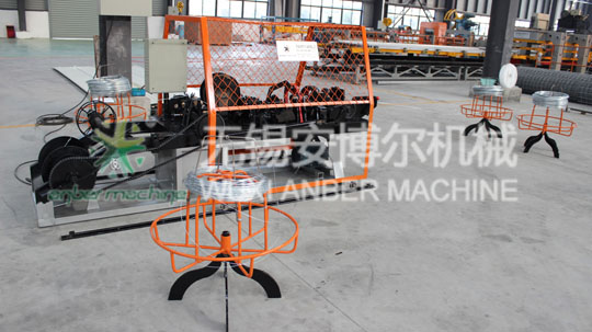 Barbed iron wire machine