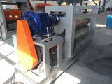 Expanded metal mesh machine